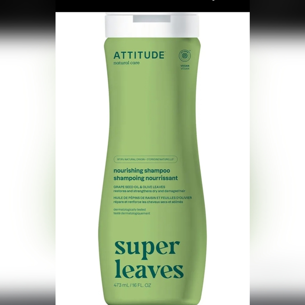 Green Nourishing Hair Care Shampoo with Super Leaves